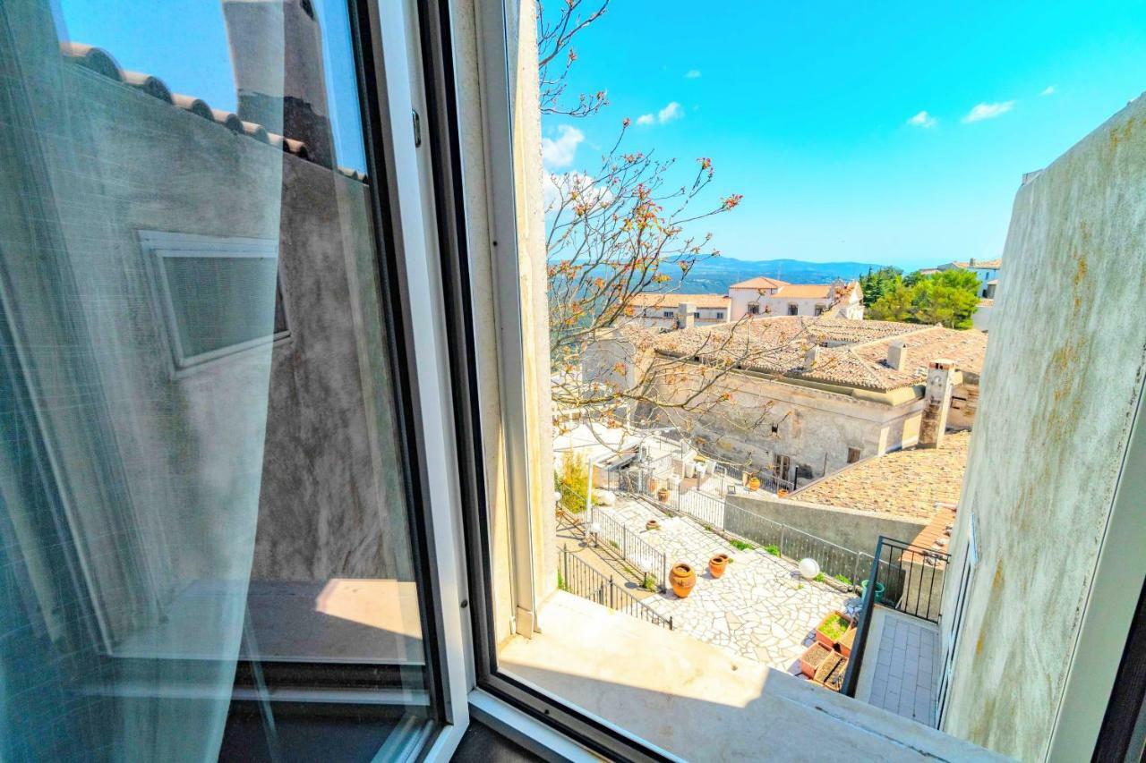 Rooms Gli Arcangeli 2 - Affitti Brevi Italia Monte SantʼAngelo Extérieur photo