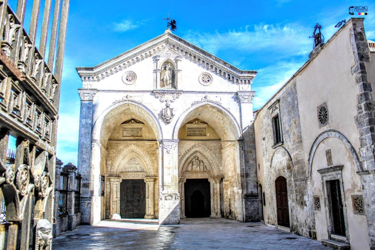Rooms Gli Arcangeli 2 - Affitti Brevi Italia Monte SantʼAngelo Extérieur photo